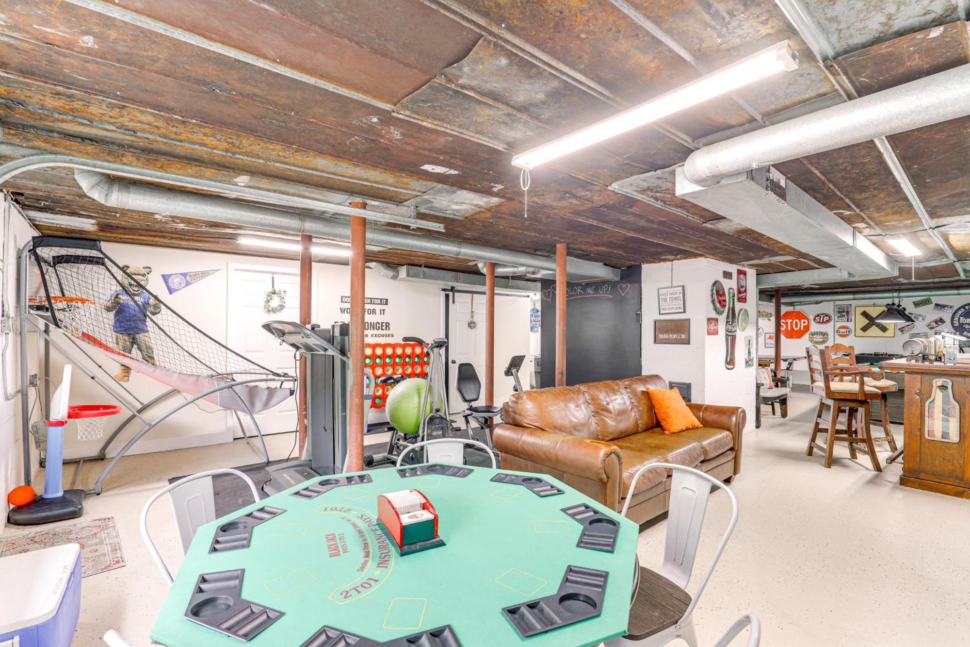 Updated Marshall Home With Fire Pit And Game Room! Luaran gambar