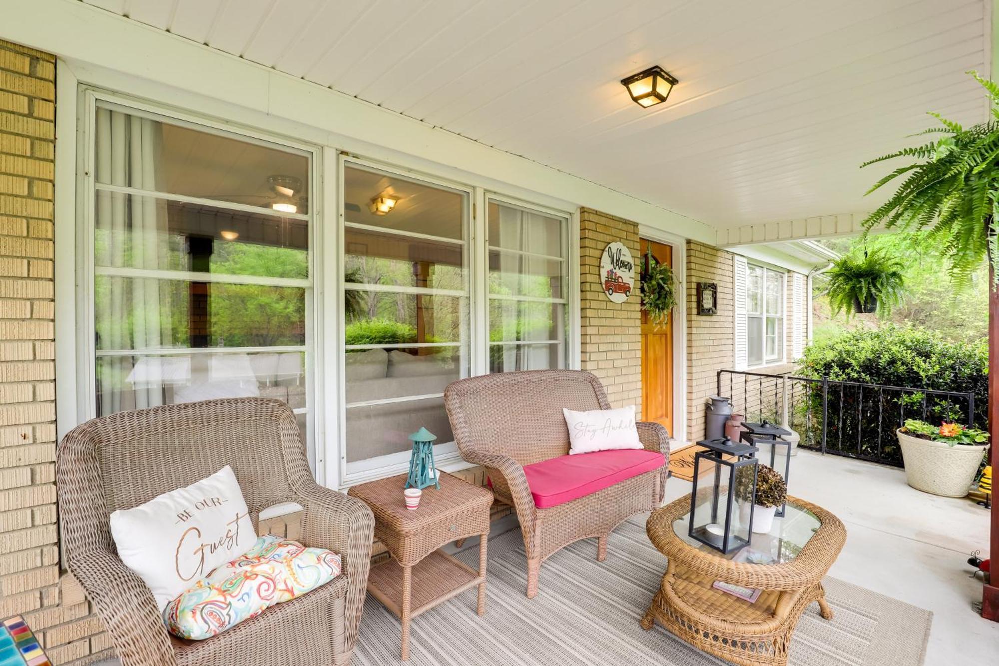 Updated Marshall Home With Fire Pit And Game Room! Luaran gambar
